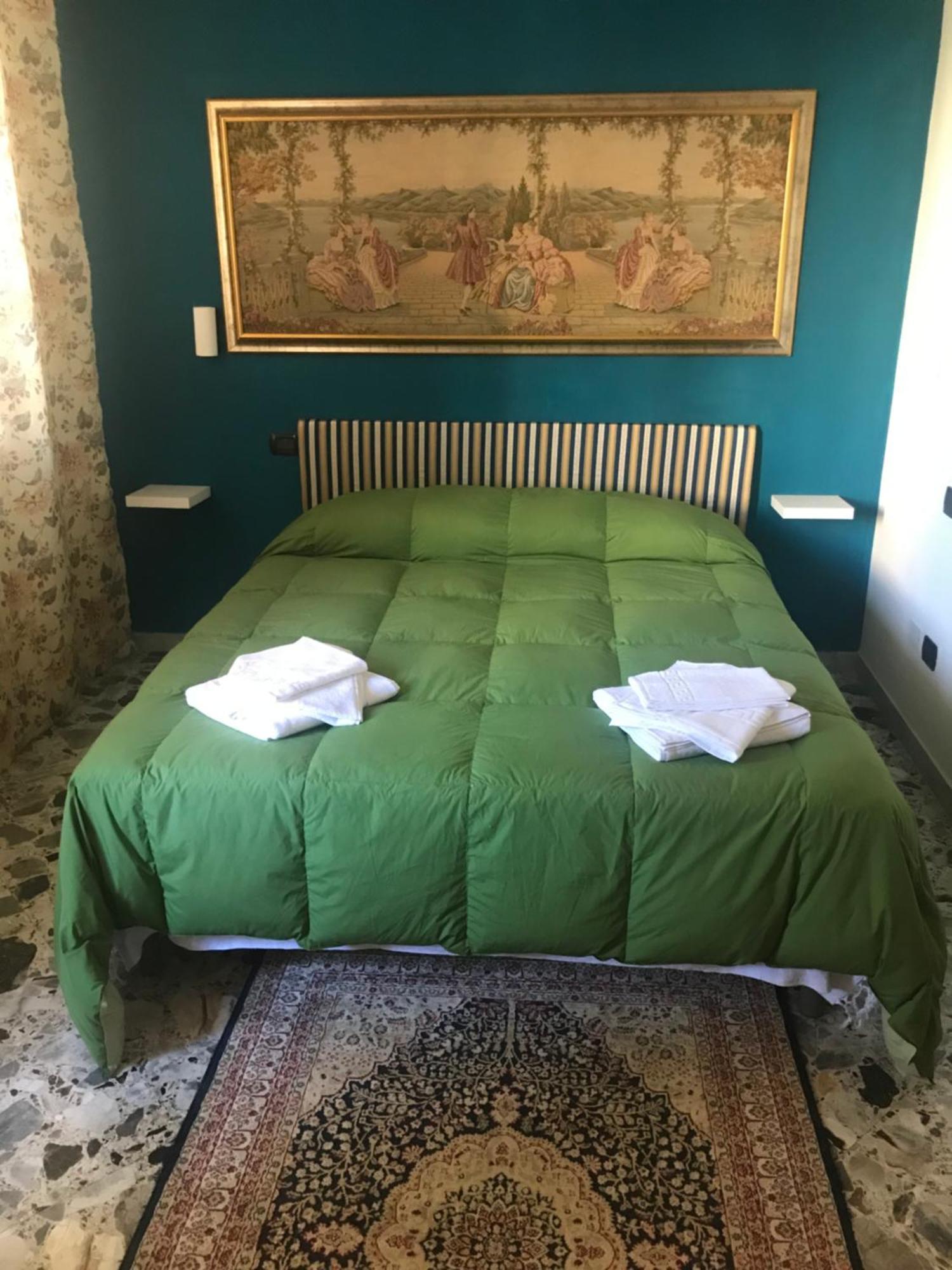 Deluxe Zimmer (2 Erwachsene & 1 Kind)